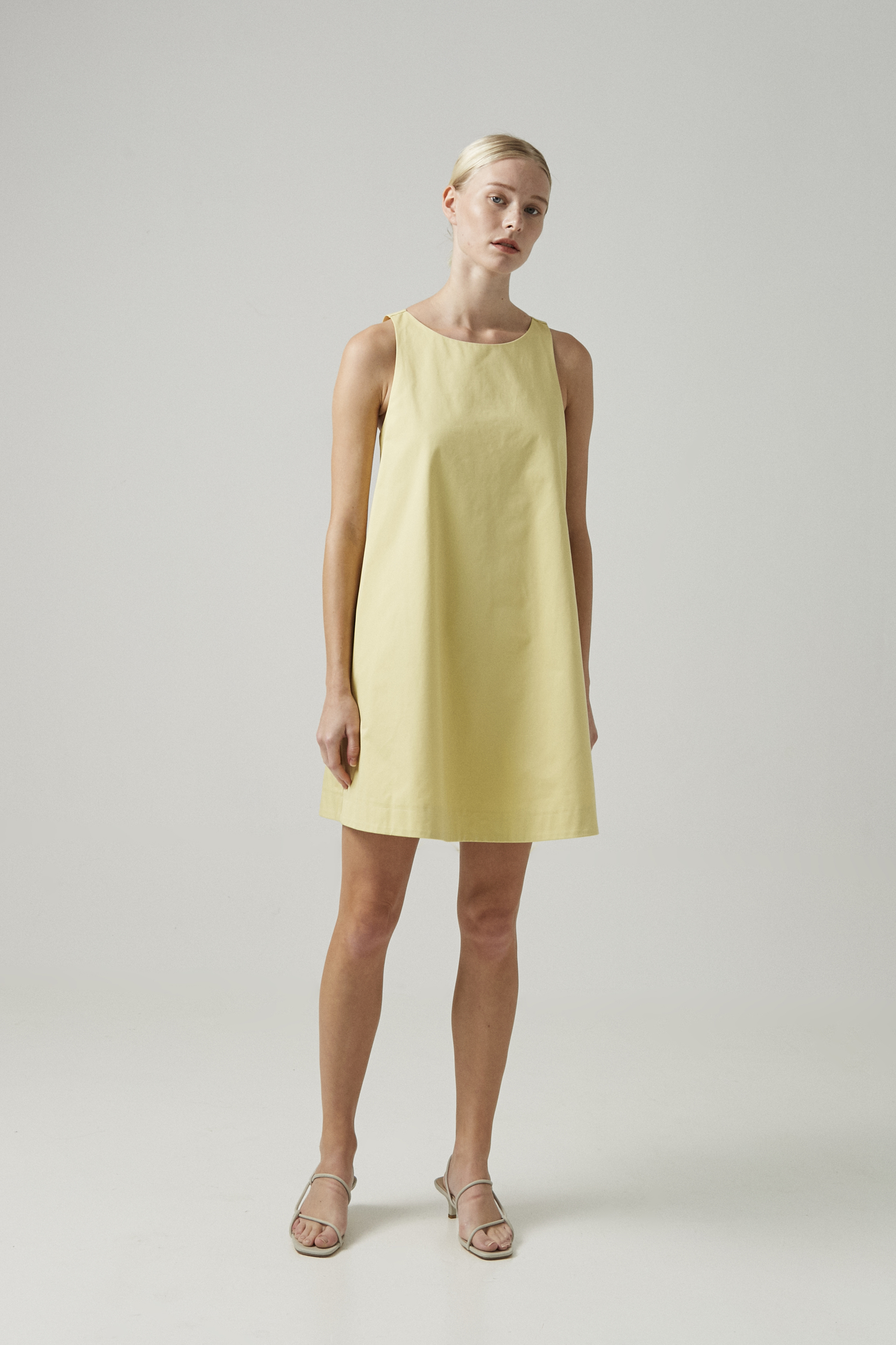 Cotton Gathered-Back Shift Dress