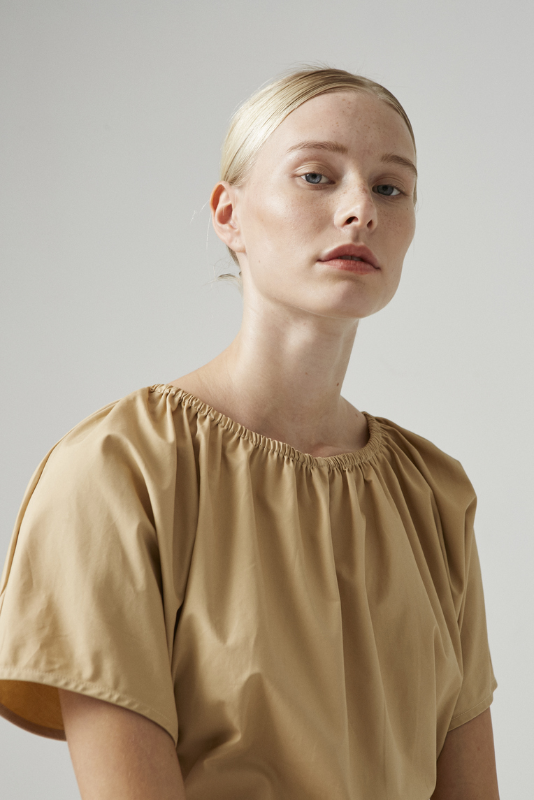 Cotton Gathered Cropped Top