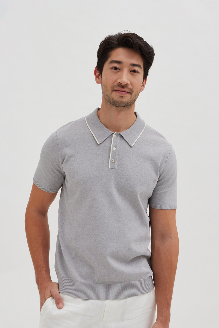 Contrast Collared Knit Shirt