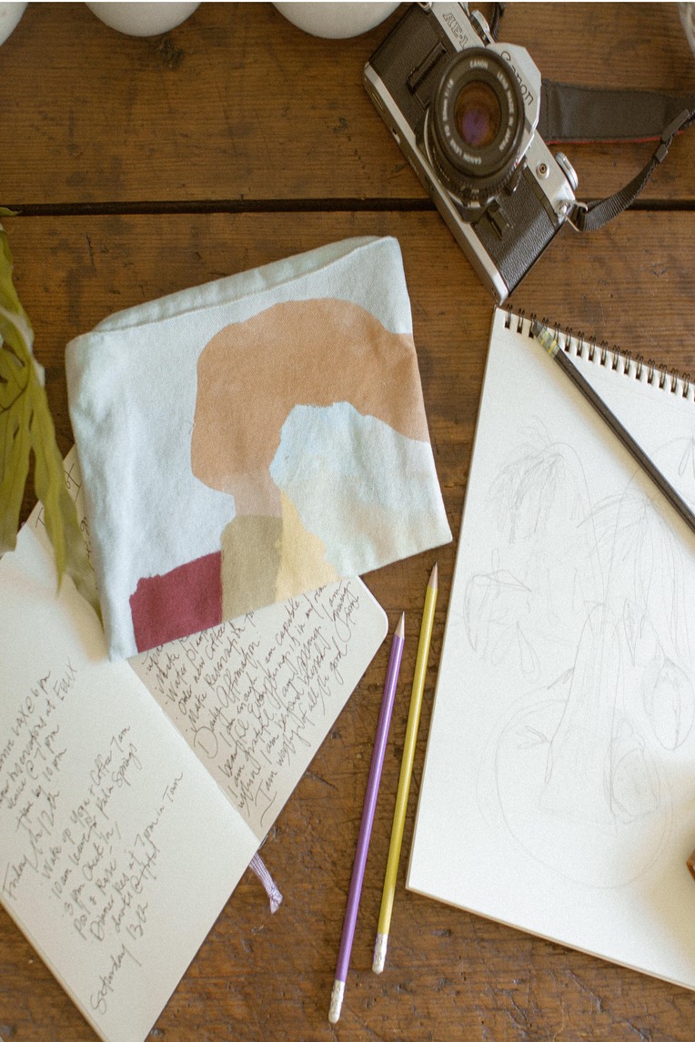 Analogue Mini Flat Pouch