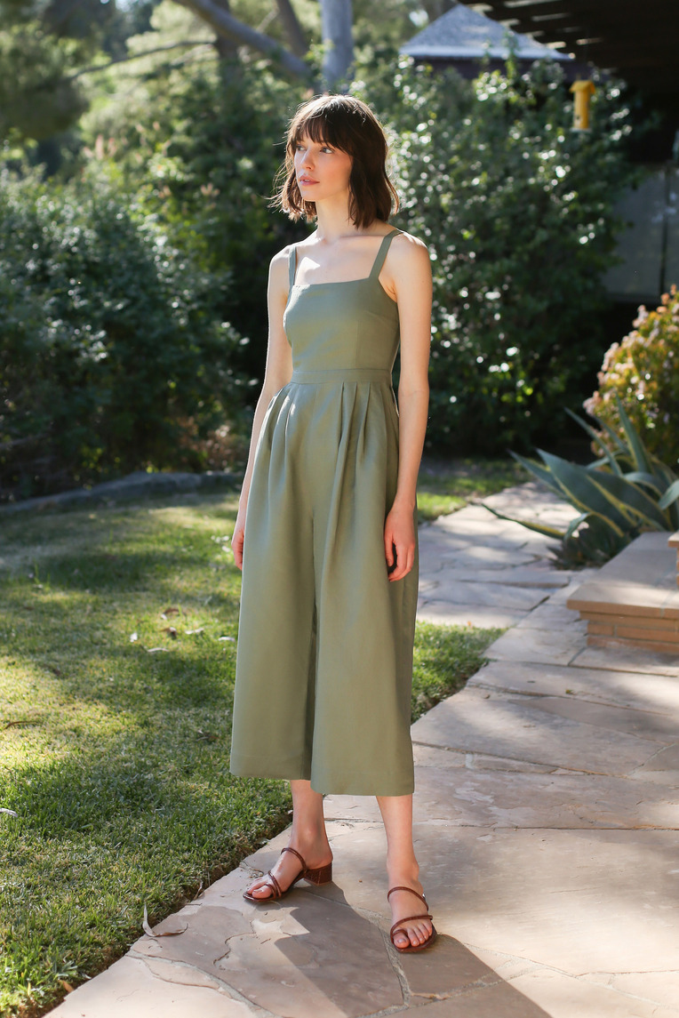 Linen Pleated Jumpsuit