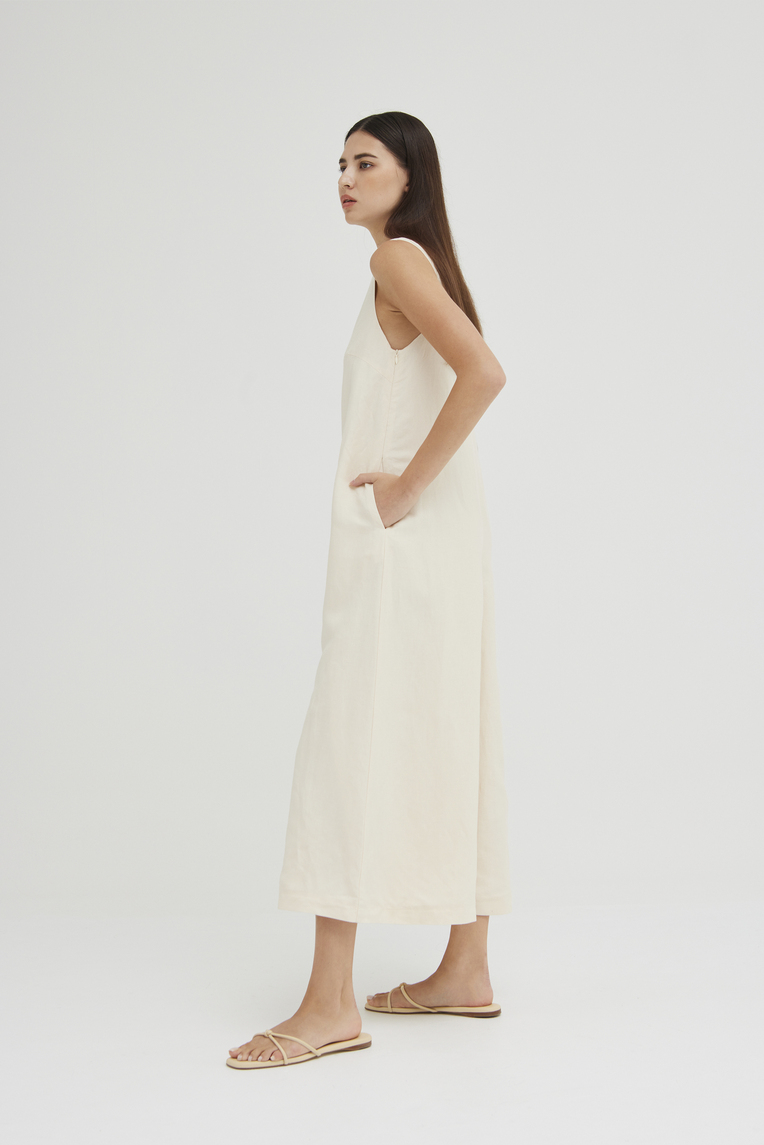 Linen V-Neck Jumpsuit