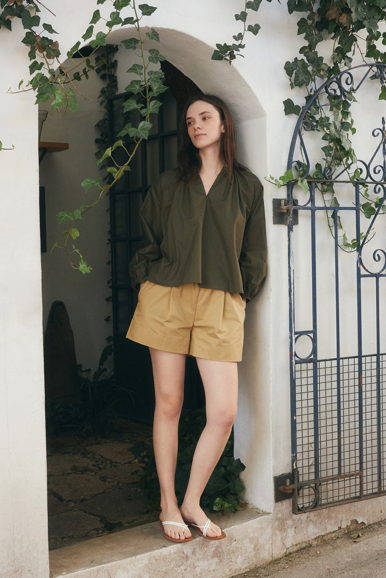 Organic Cotton V-Neck Gathered Top