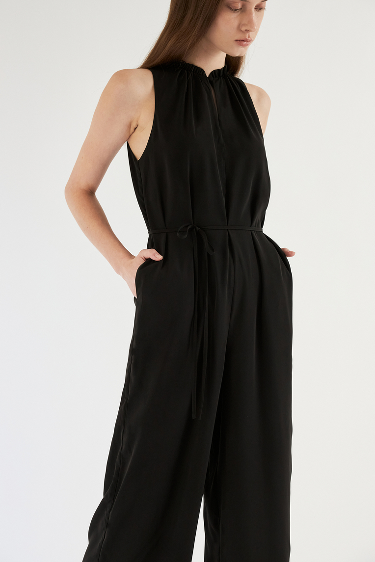 Ruffle Collar Jumpsuit