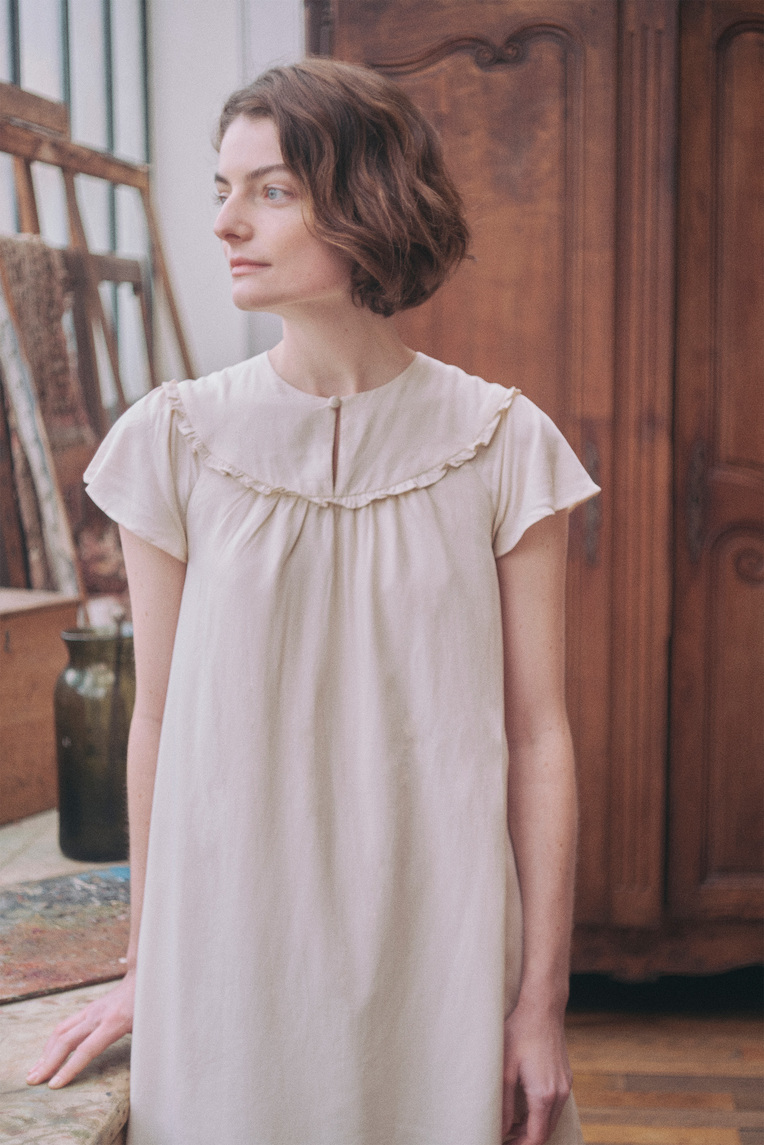 Ruffle Collar Shift Dress