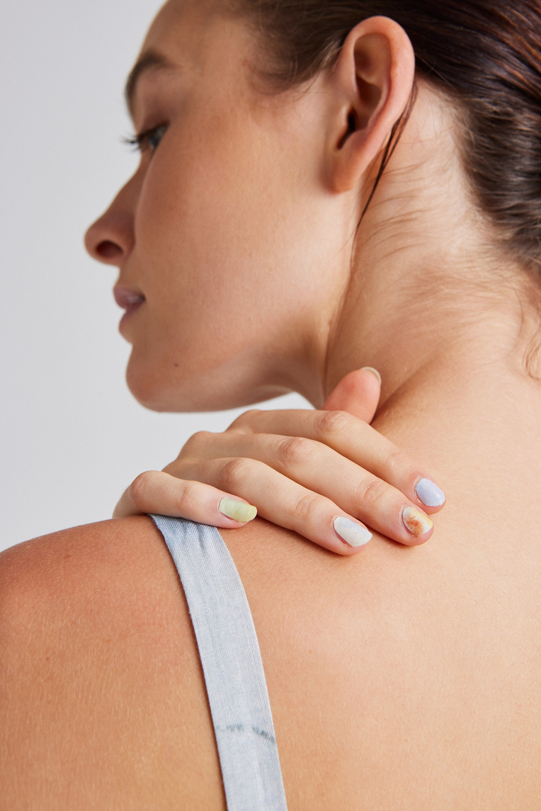 Soleil Stick-On Nail Art Kit