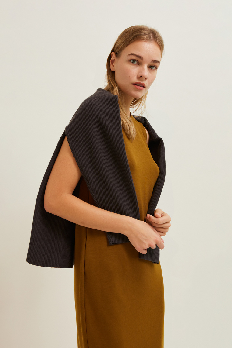 Ribbed Knit Cardigan