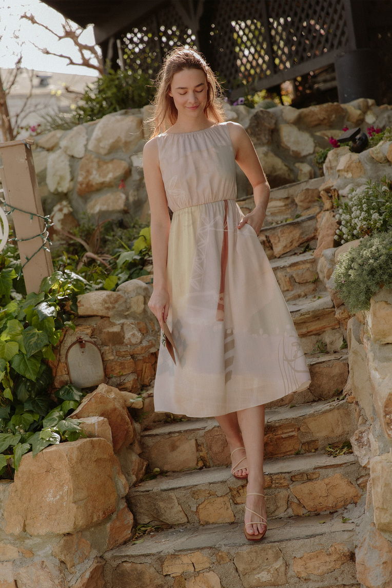 Estate Scoop-Back Midi Dress