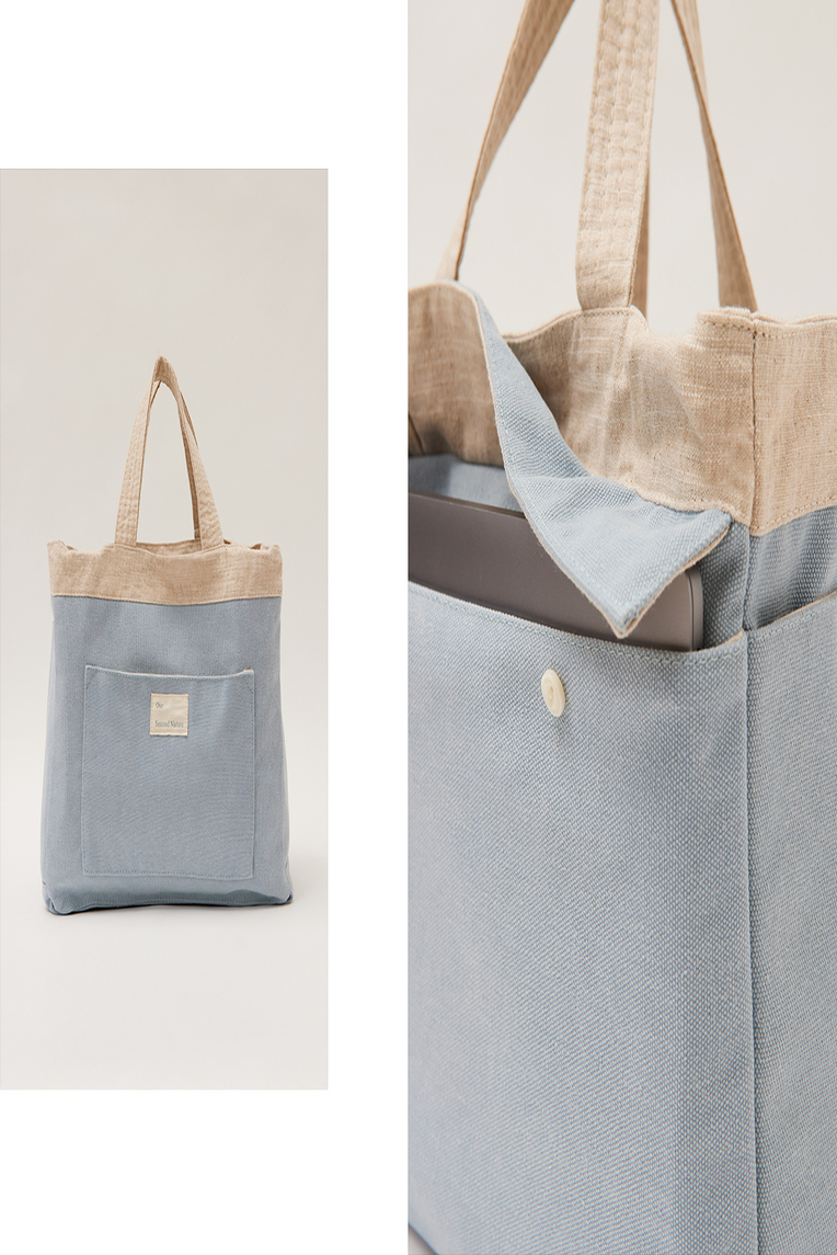 Weekender Carryall in Medium