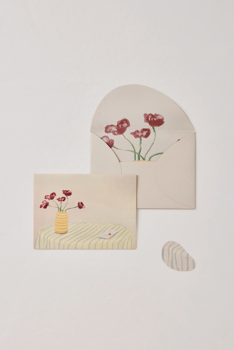 Flowers on a Table Greeting Card Set