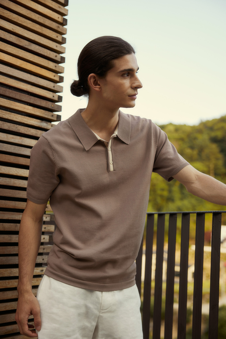 Contrast Placket Knit Top