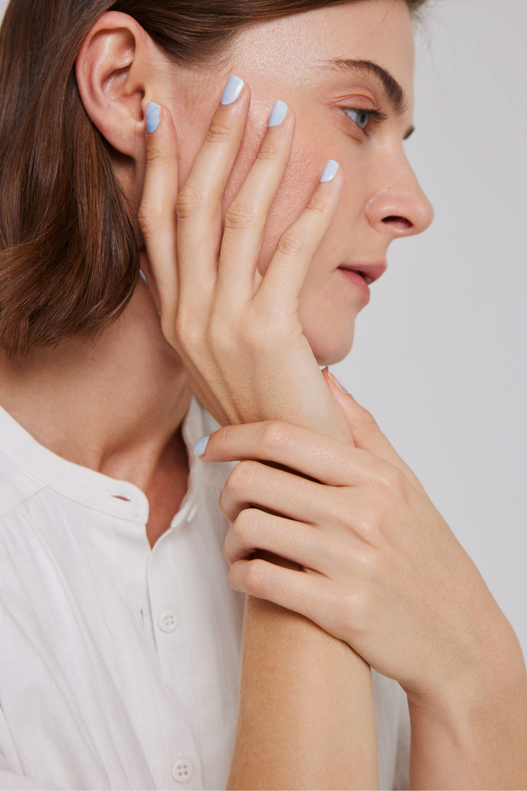 Stick-On Nail Art Kit