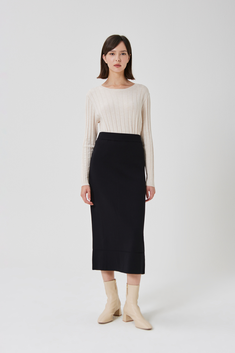 Soft Ribbed Knit Pullover