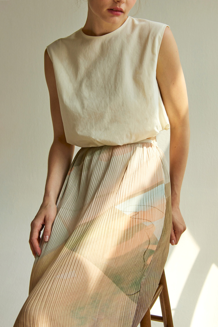 Frame Pleated Column Midi Skirt