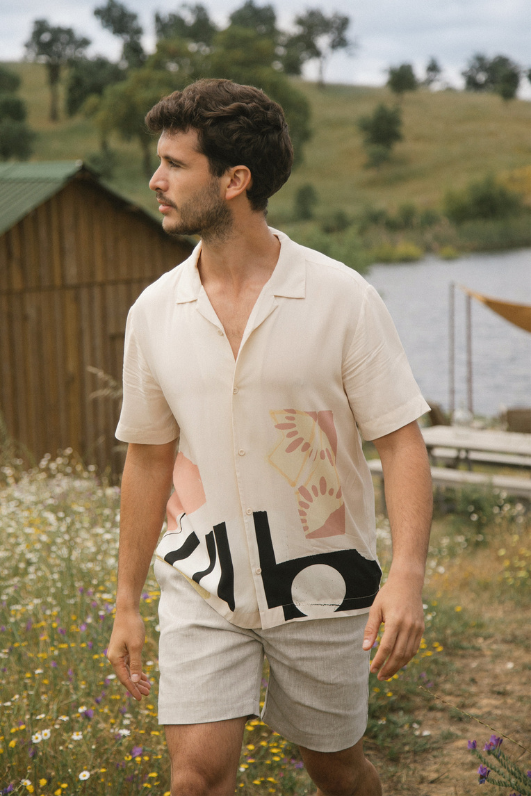 La Risa Relaxed Men’s Shirt