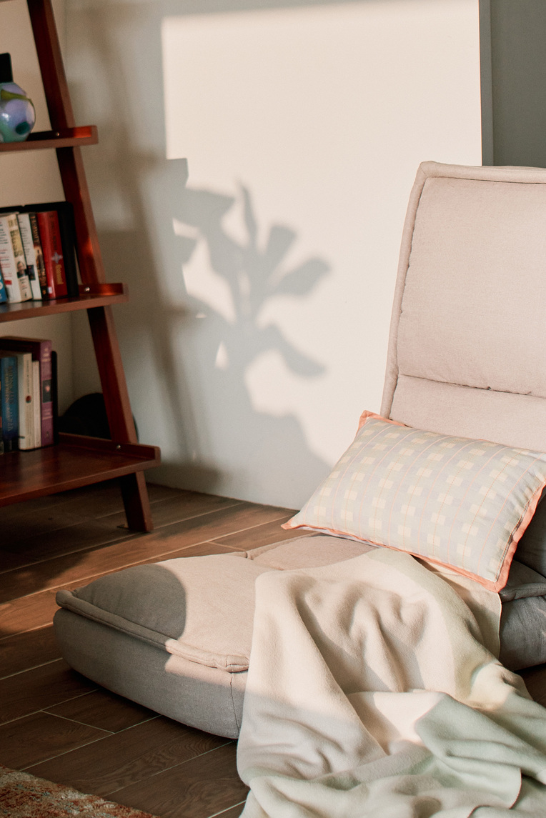 Embroidered Plaid Lumbar Cushion Cover 