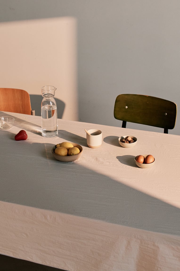 Textured Water-Resistant Tablecloth