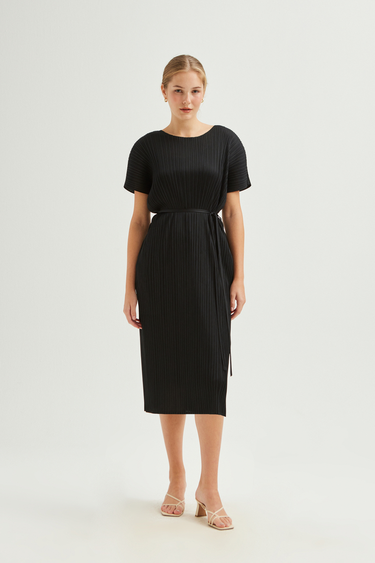 Plissé Pleated Kaftan