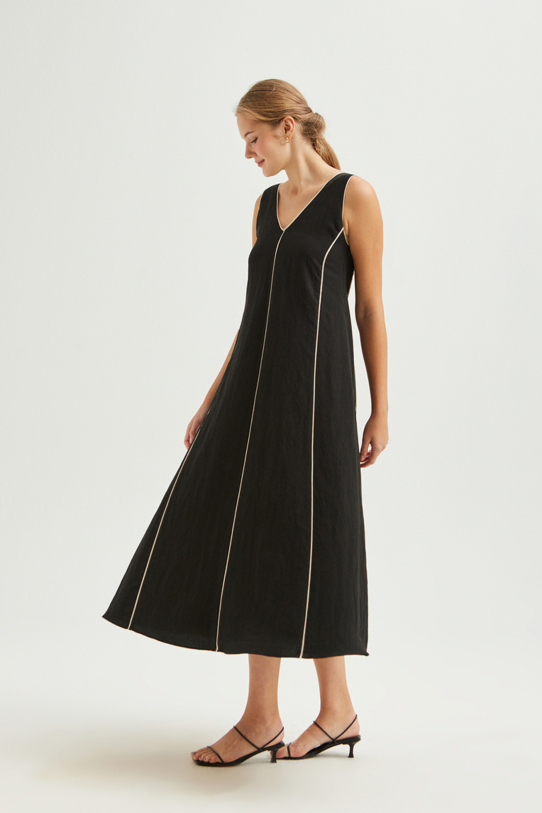 Contrast Piped Maxi Dress