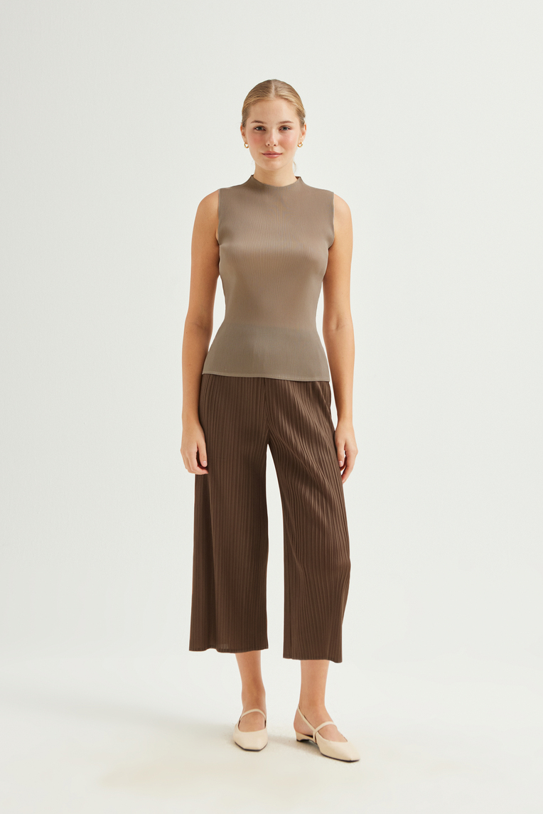 Plissé Pleated Mock-Neck Top