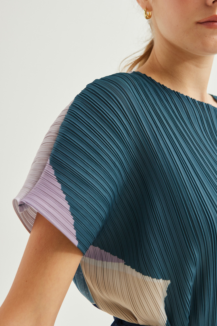 Interlude Plissé Pleated Kaftan