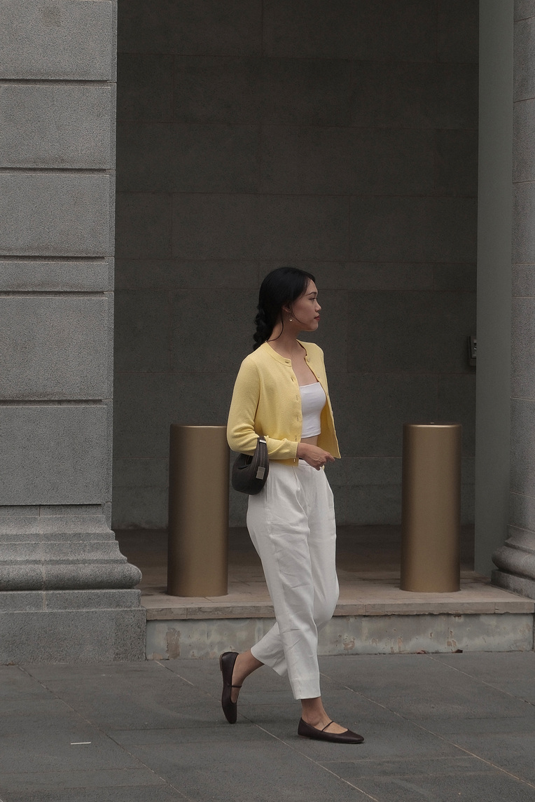 Bouclé Knit Cardigan	