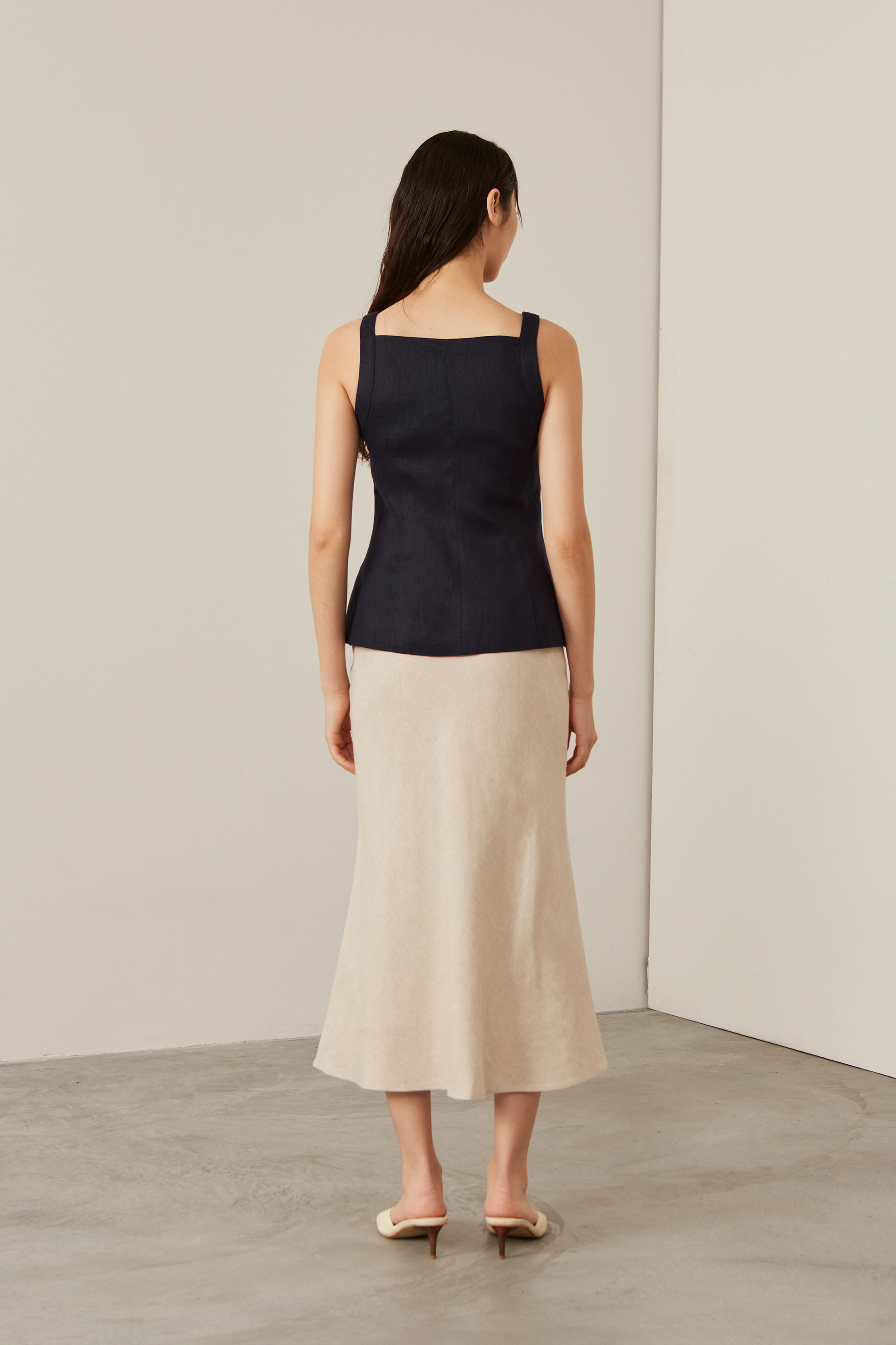 Tailored Linen Vest