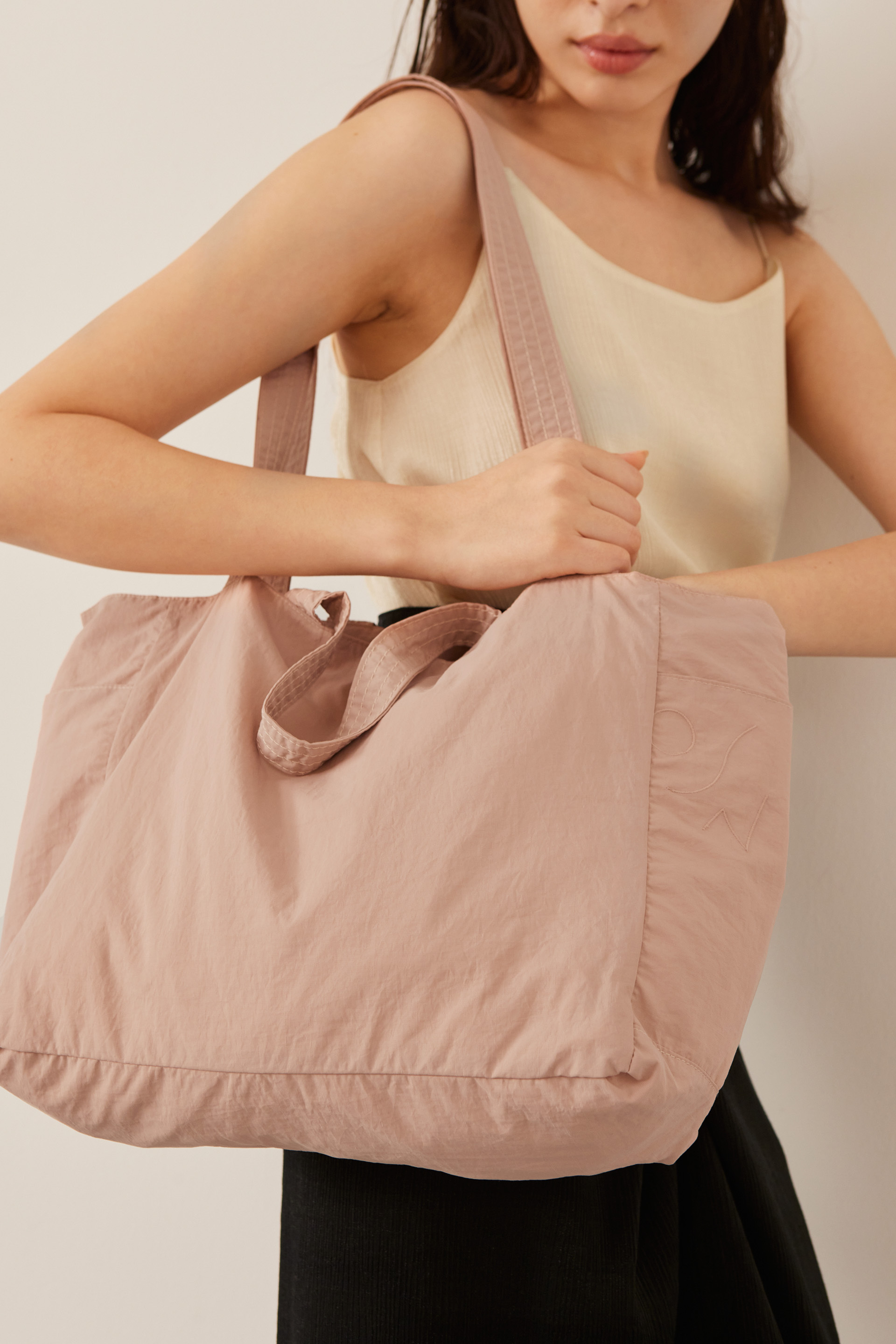 Water-Resistant Medium Weekender Carryall