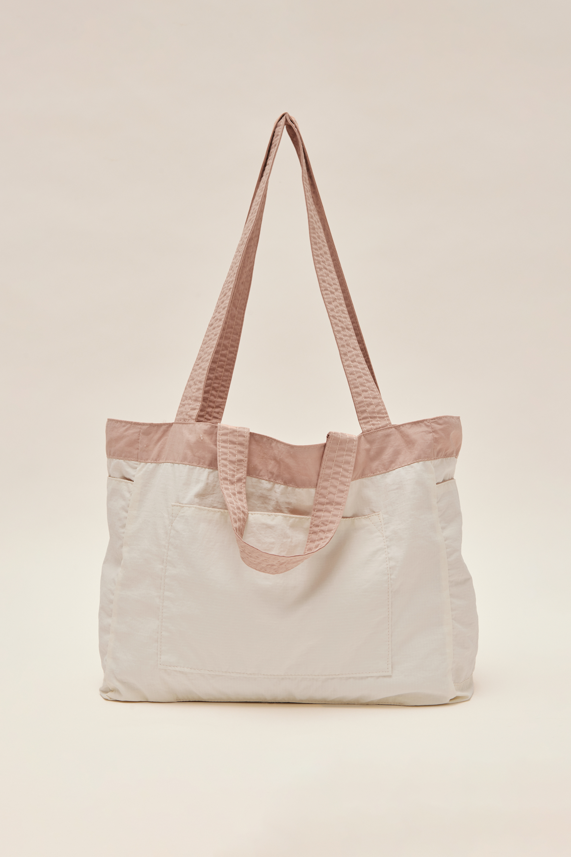 Water-Resistant Medium Weekender Carryall