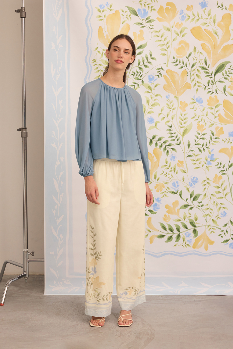 Gathered Puff-Sleeve Blouse