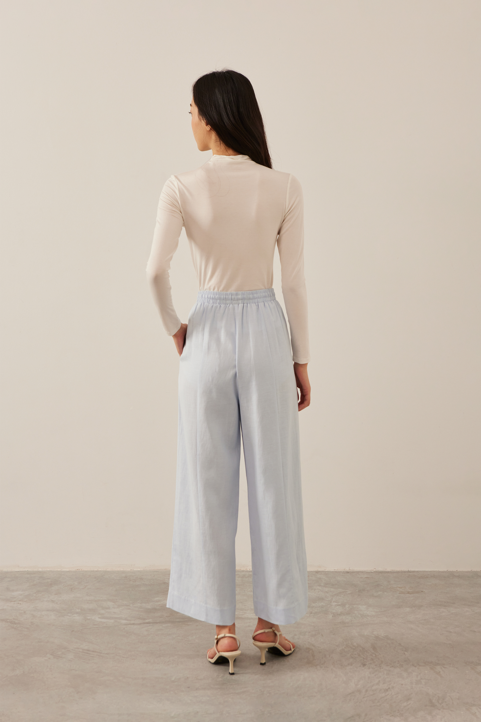 Relaxed Full-Length Linen Pants