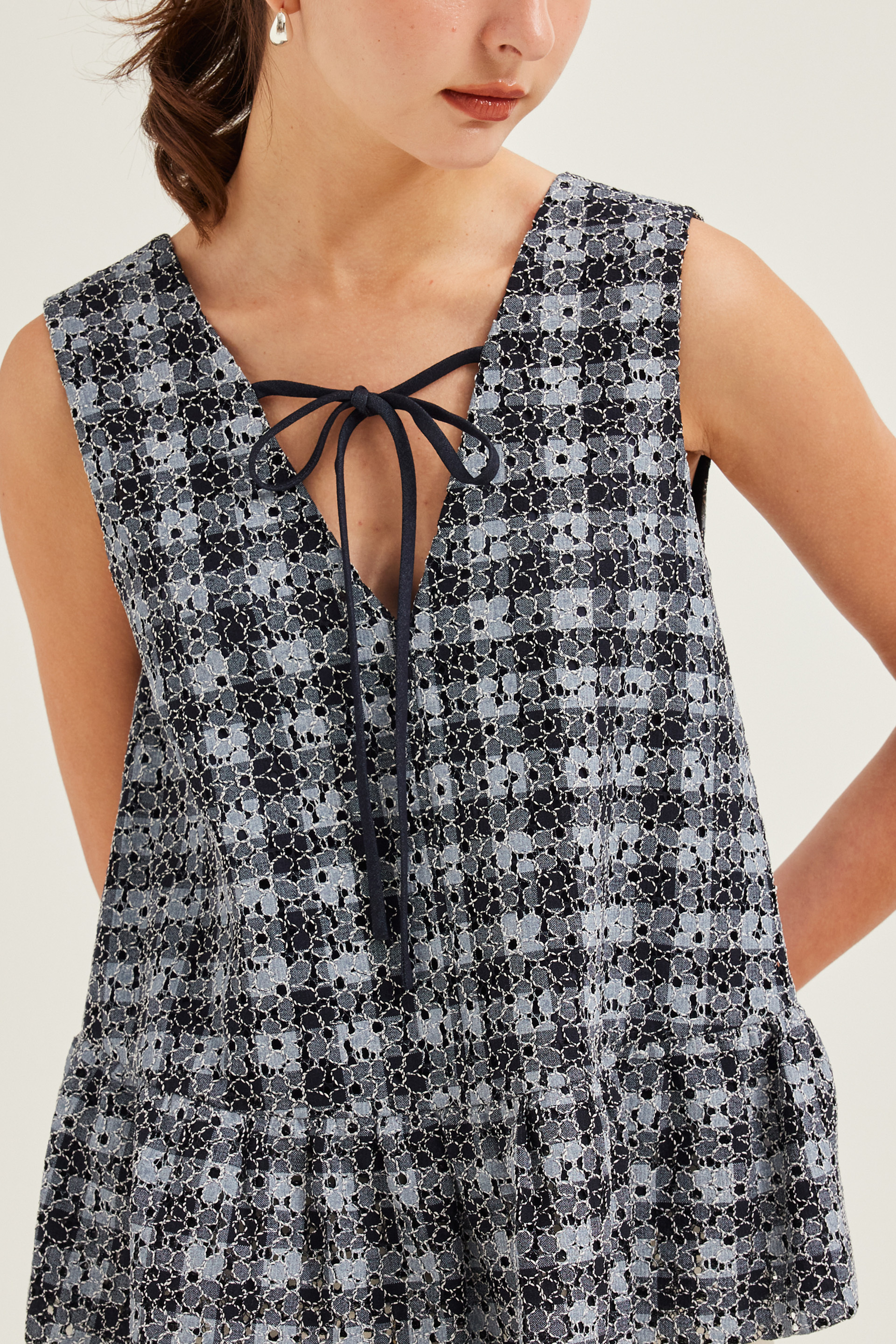 Lace Two-Way Peplum Top