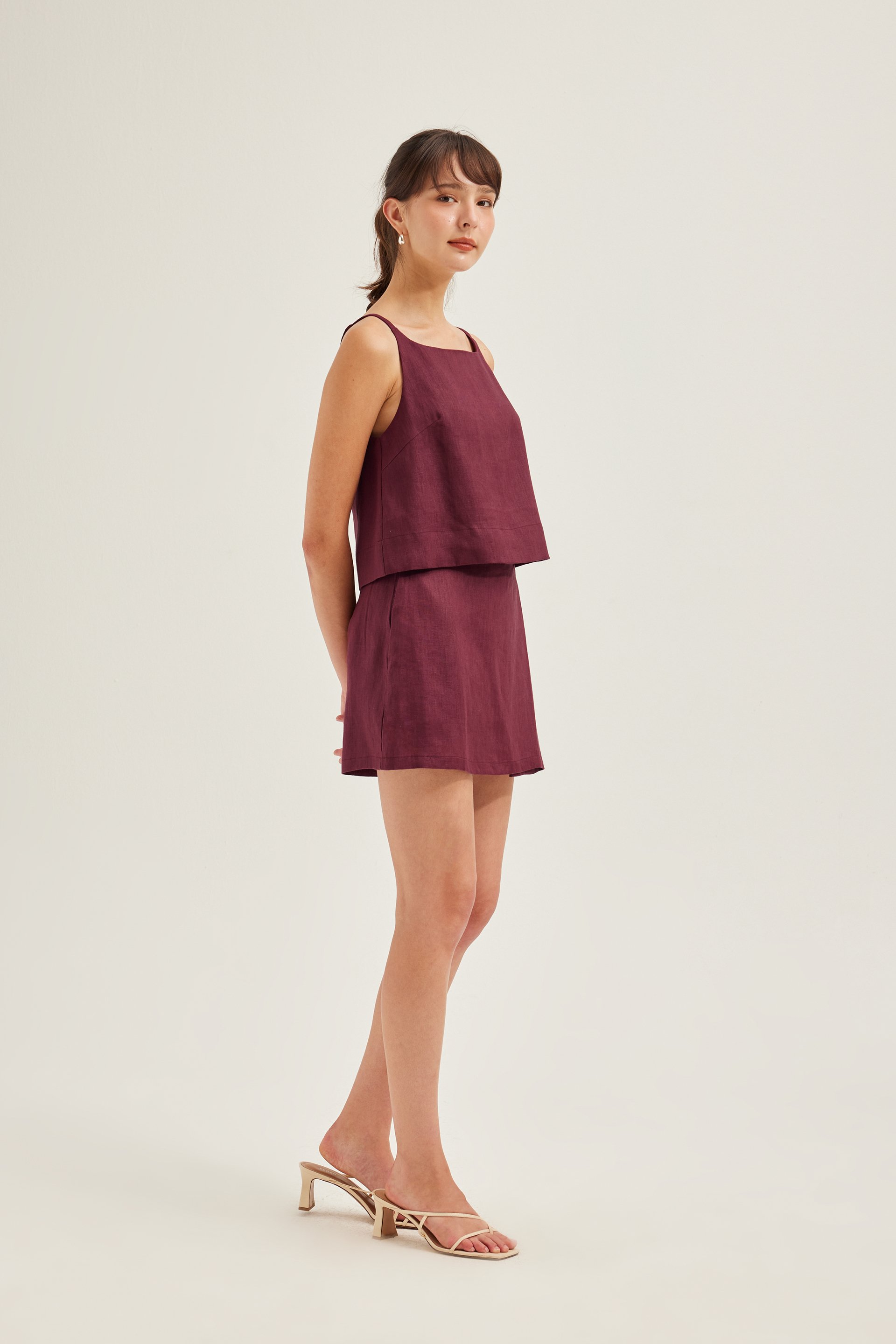 Linen Wide-Neck Top 