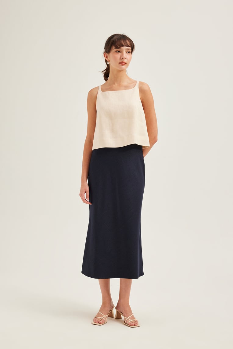 Linen Wide-Neck Top 