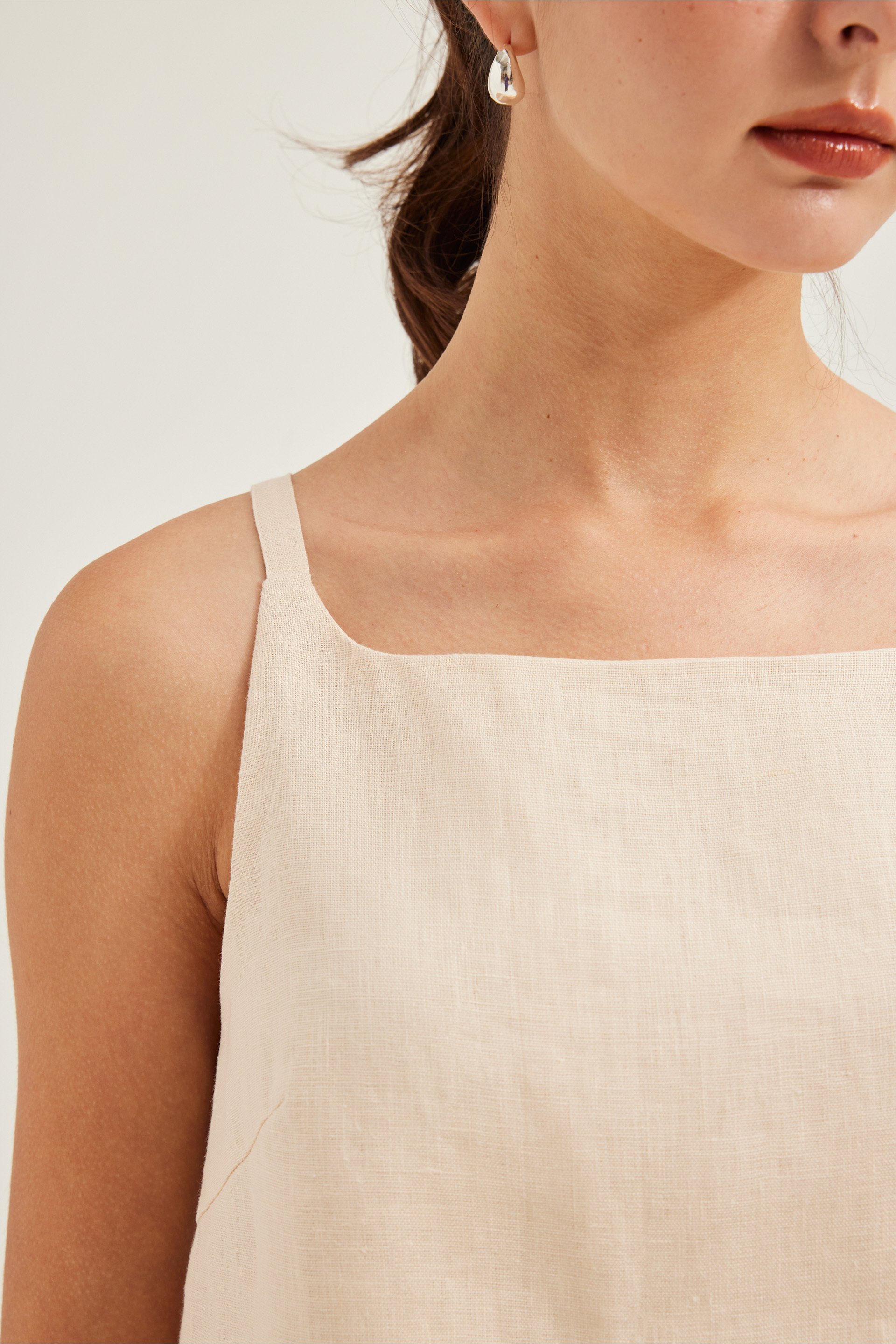 Linen Wide-Neck Top 