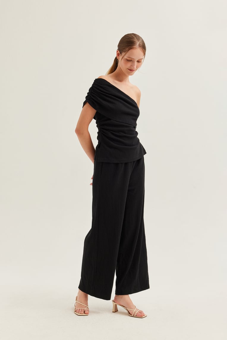 One-Shoulder Textured Knit Top