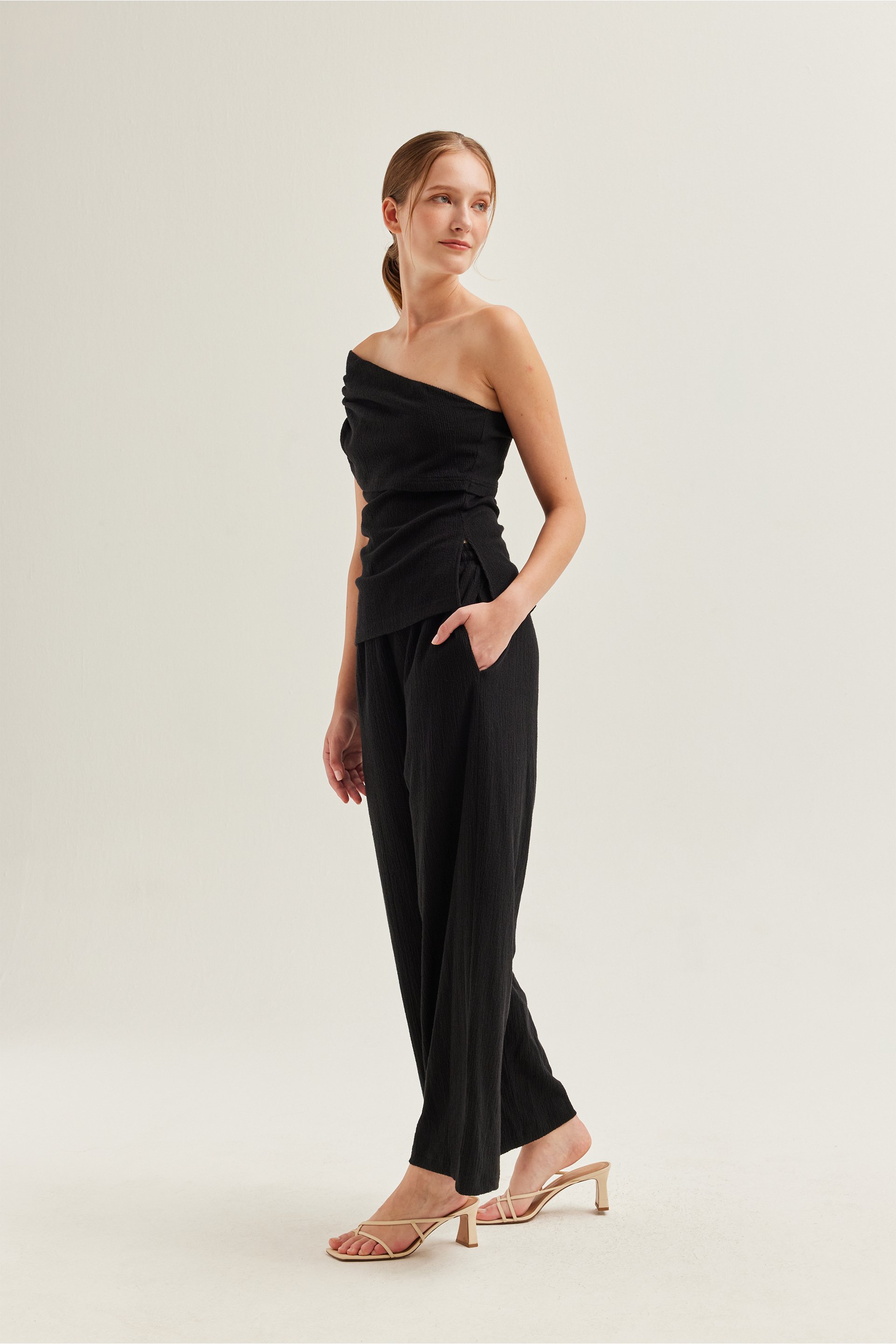 One-Shoulder Textured Knit Top One-Shoulder Textured Knit Top