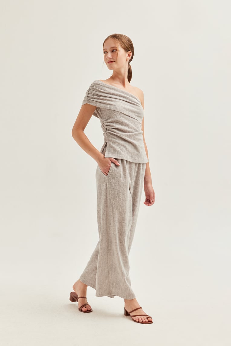 One-Shoulder Textured Knit Top