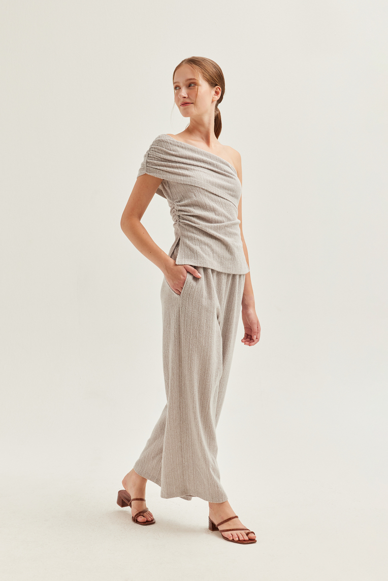 One-Shoulder Textured Knit Top