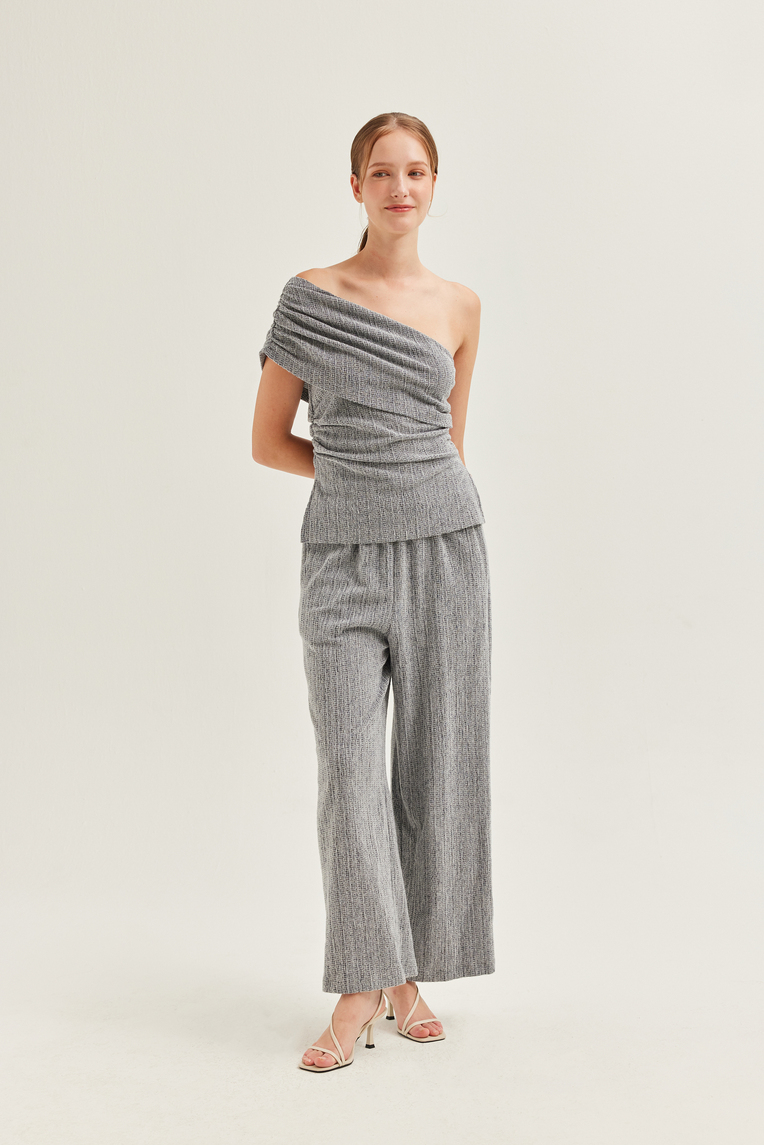 One-Shoulder Textured Knit Top