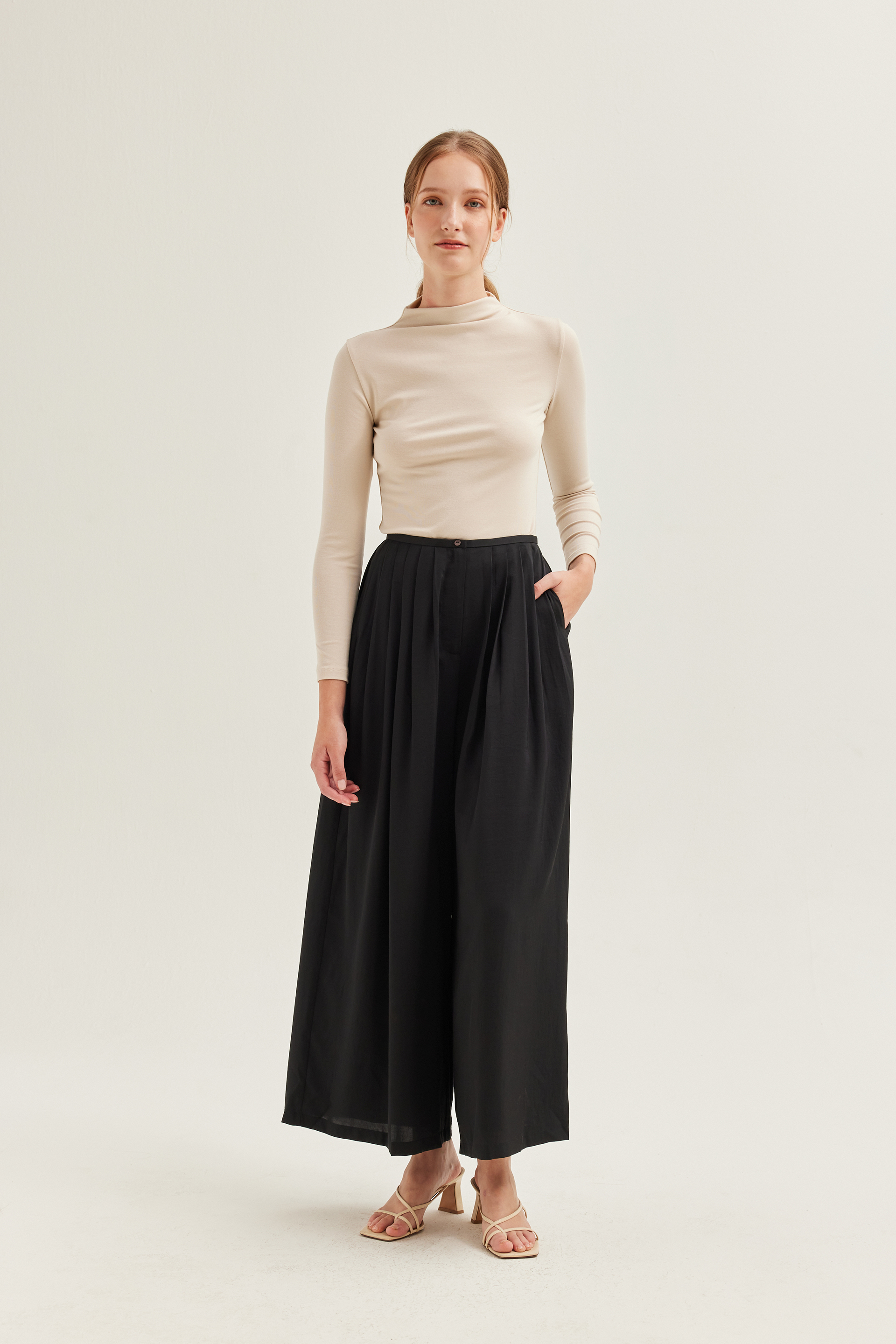 Pleated Wide-Leg Trousers Pleated Wide-Leg Trousers
