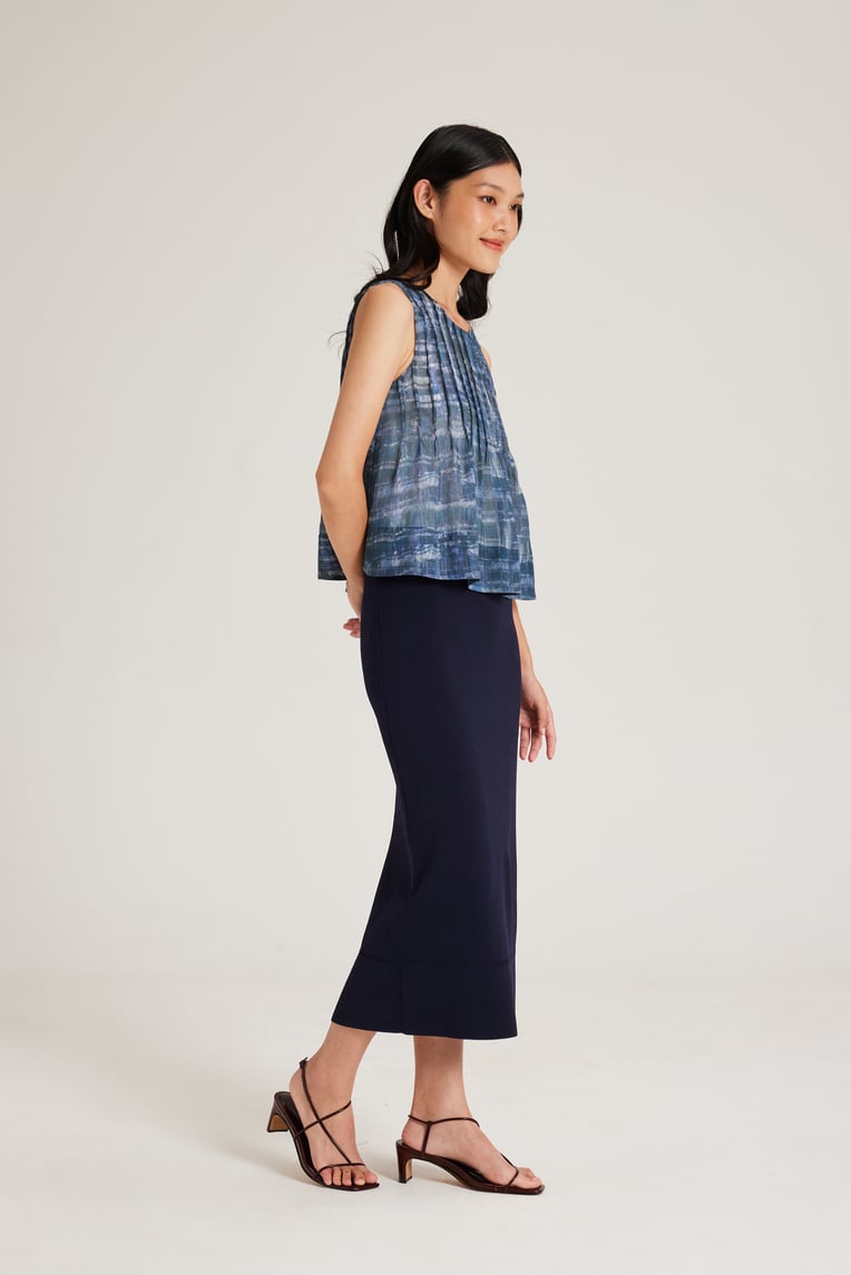 Broad-Hem Knit Skirt