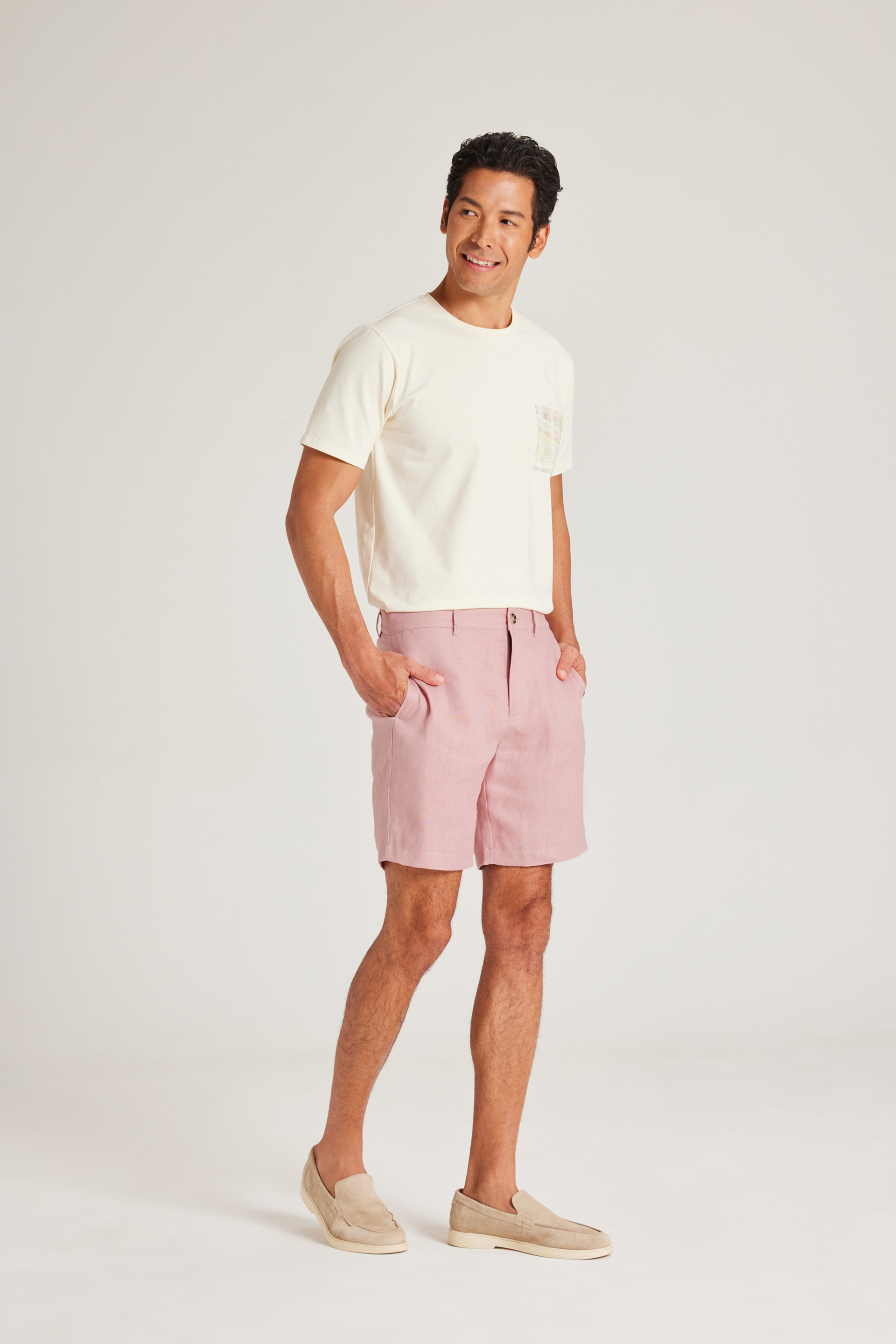 Relaxed Fit Linen Shorts