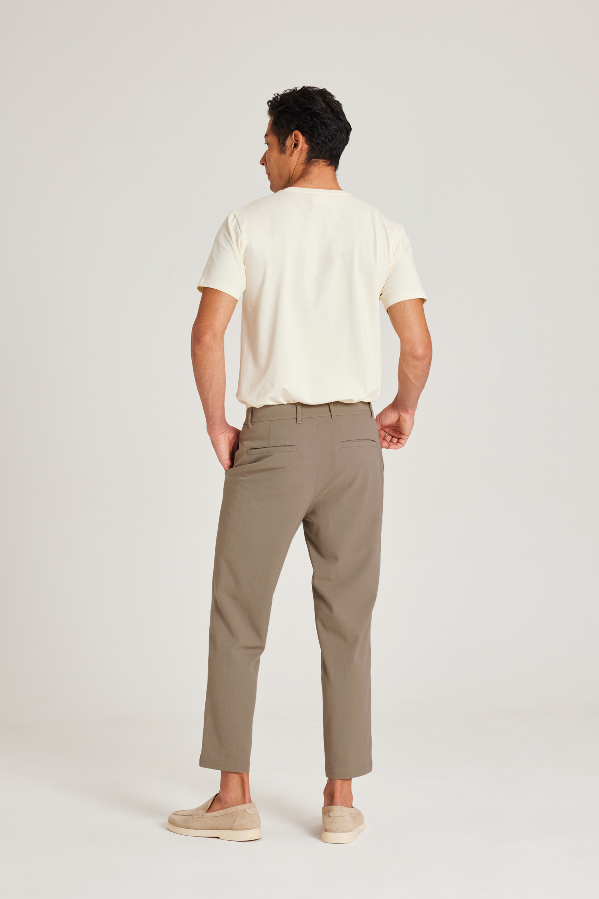 Men’s Straight-Leg Trousers