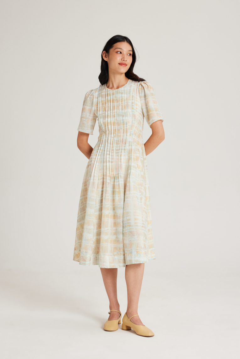 Tapestry Pintuck Midi Dress