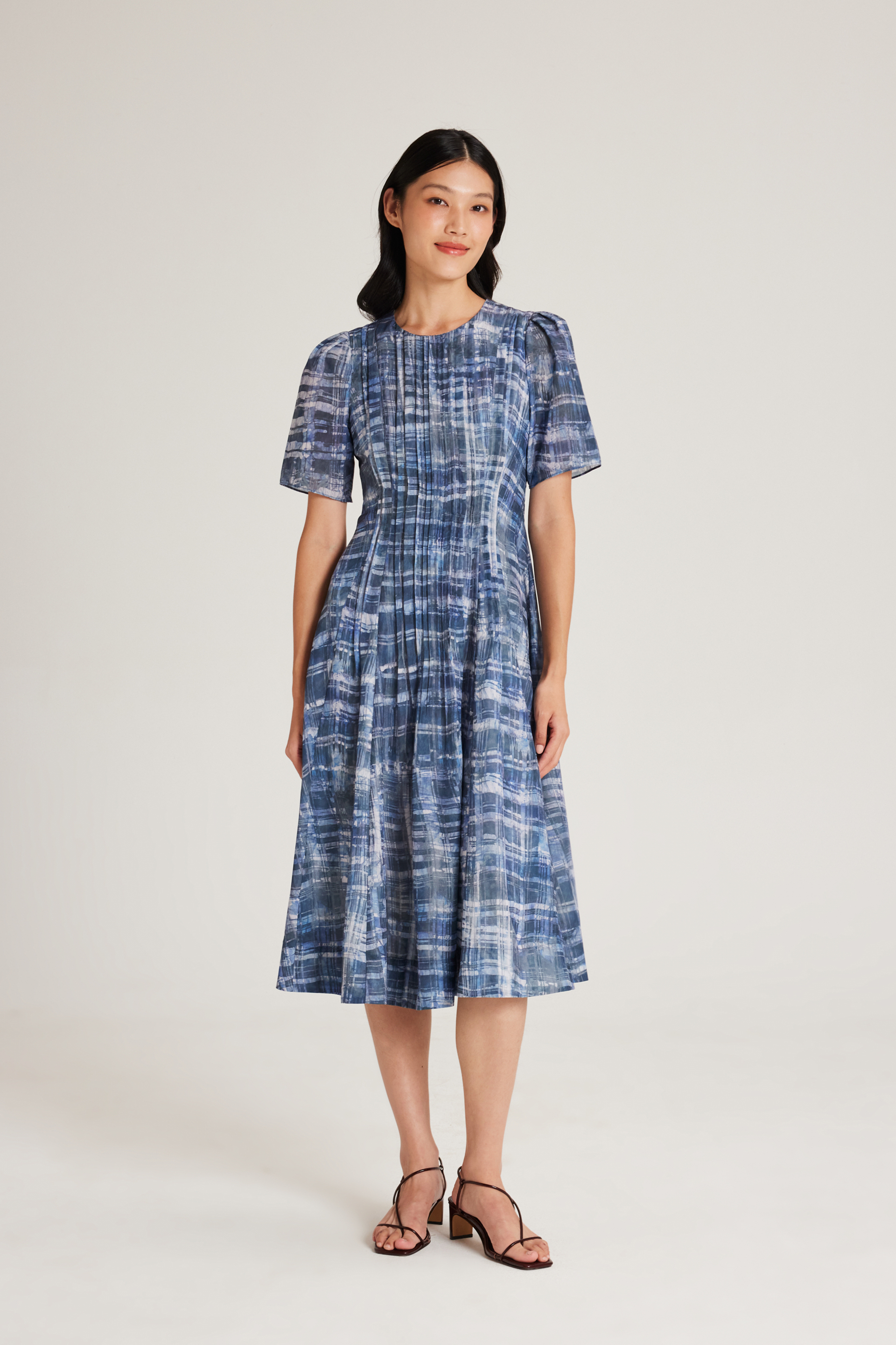 Tapestry Pintuck Midi Dress