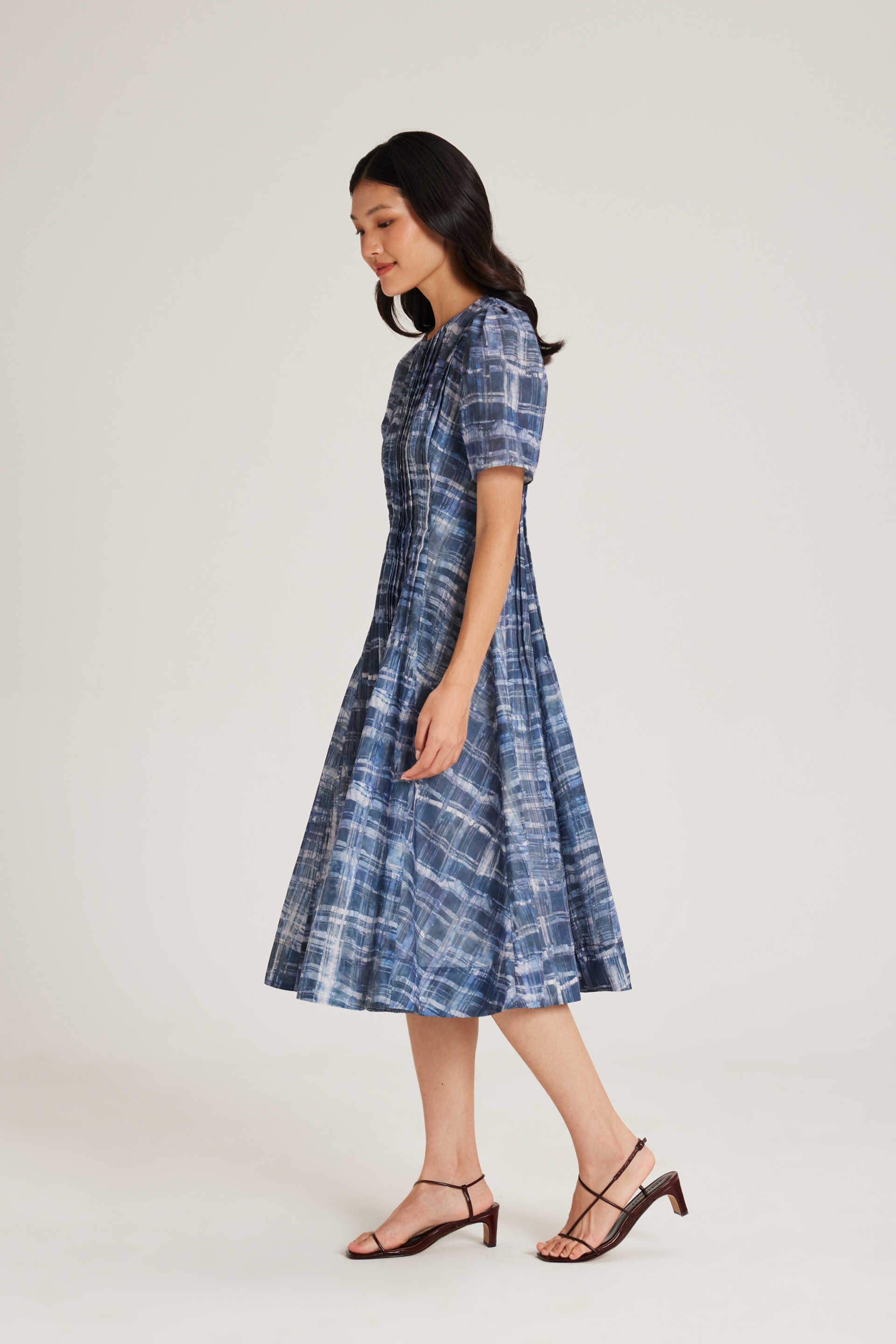Tapestry Pintuck Midi Dress