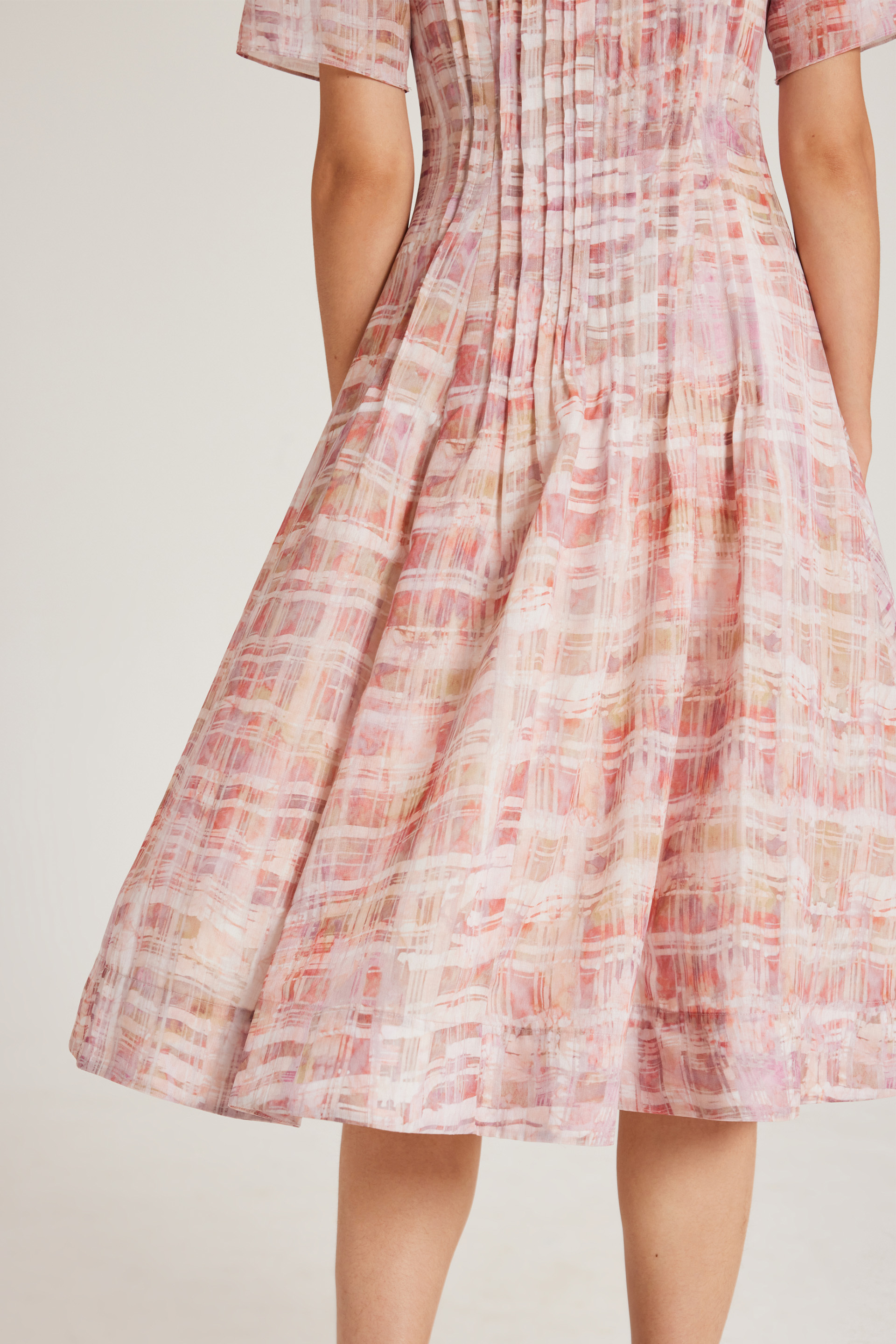 Tapestry Pintuck Midi Dress