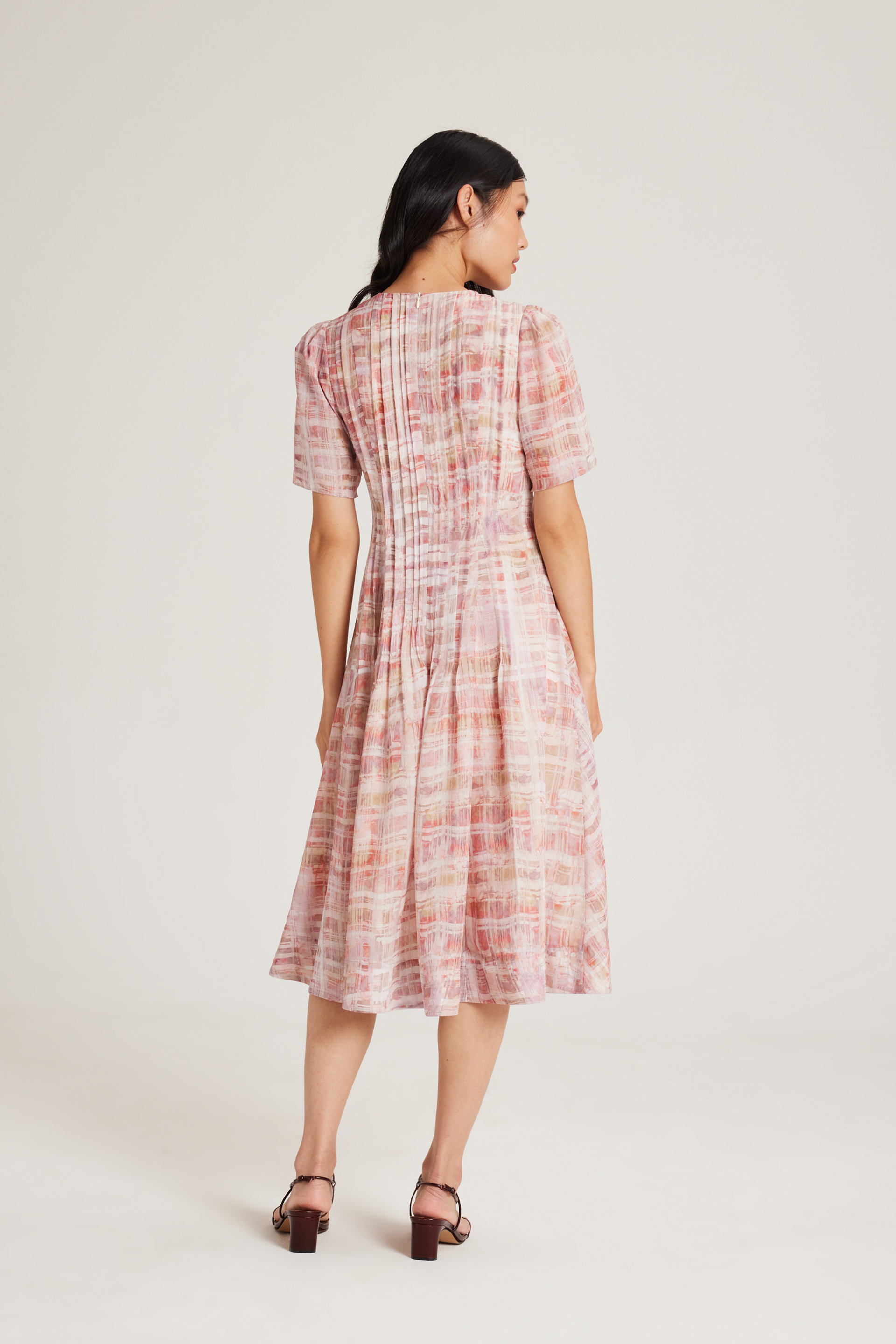 Tapestry Pintuck Midi Dress