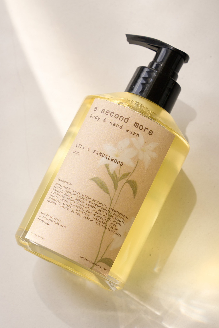 A Second More Body & Hand Wash